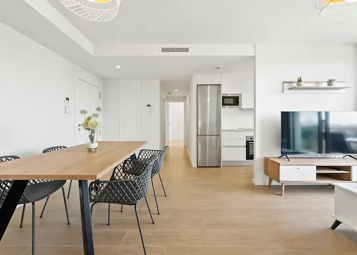 Port And Apartment. Appartement *