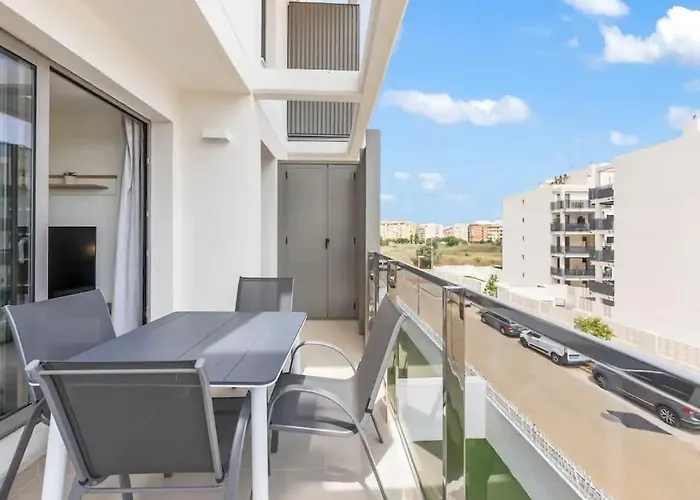 Port And Apartment. Dénia